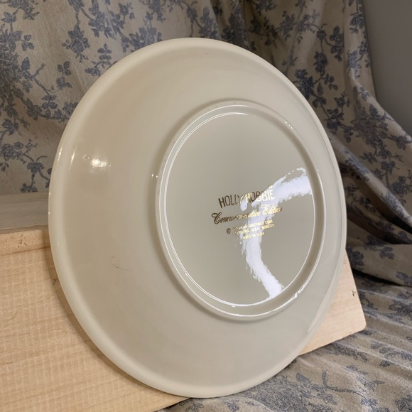 VTG Christmas 1972 Holly Hobbie 10" American Greetings Commemorative Plate - Picture 9 of 9